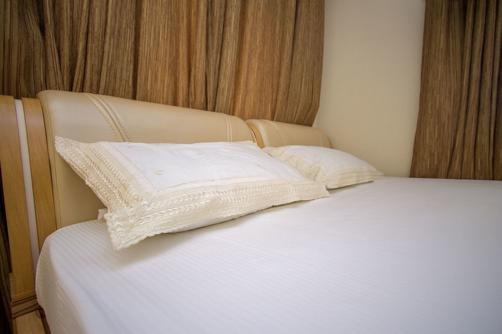 Alfa Hotel Munyonyo Kampala Buitenkant foto